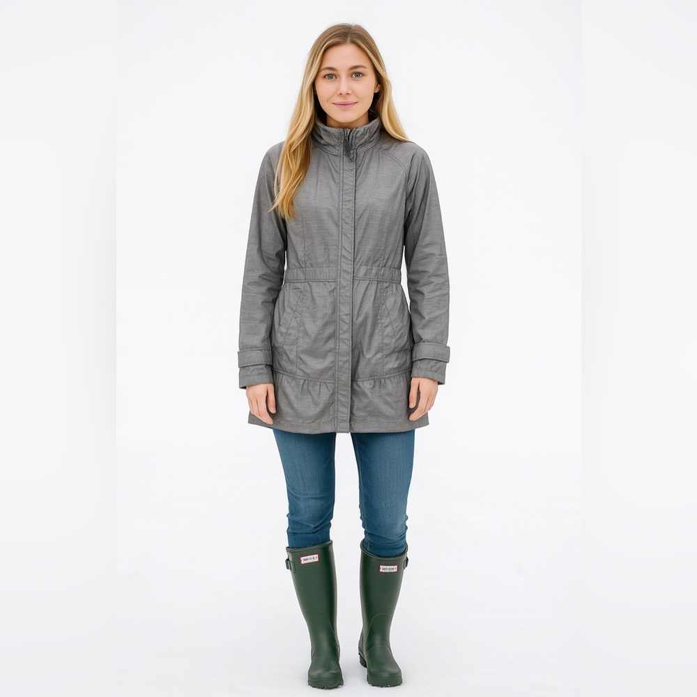 Athleta City Chic Water Resistant Windbreaker Rain Jacket Medium.‎ Lightweight.